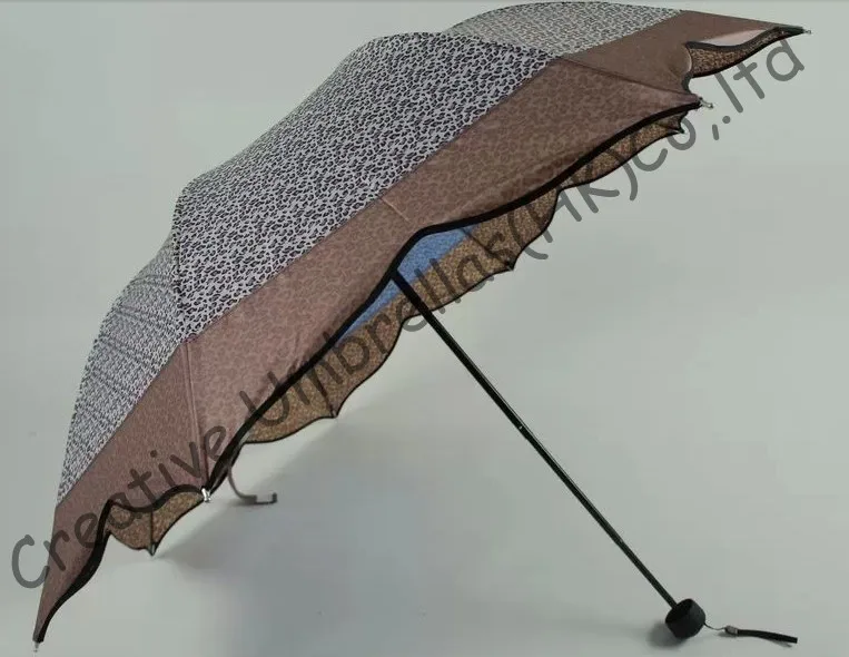 

Maple leaves umbrella,leopard printed design,8 ribs,three fold,hand open umbrellas,imitation paradise umbrella.supermini