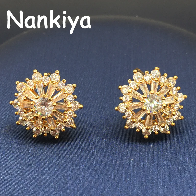 Nankiya/новые трендовые серьги-гвоздики с цветами Mujer Moda 2018 сверкающие кубическим