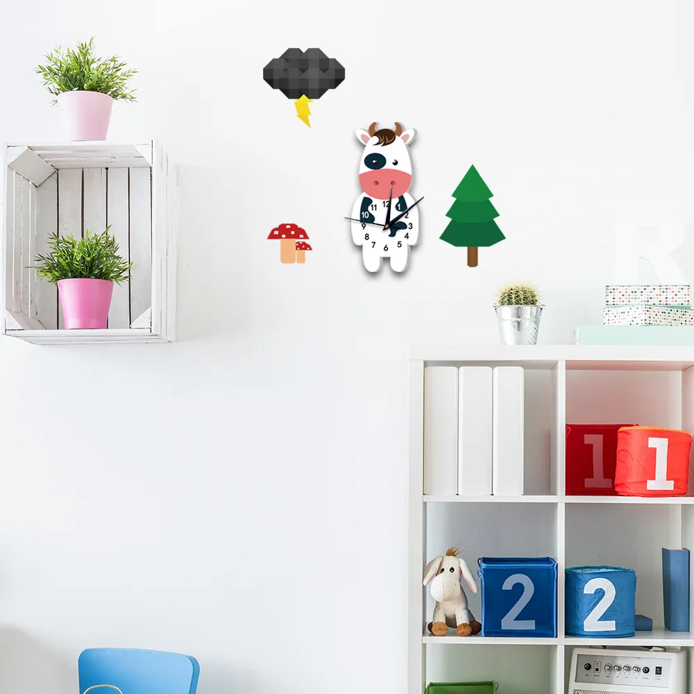 Северные часы с мультипликационным 3d изображением колокольчика коровы