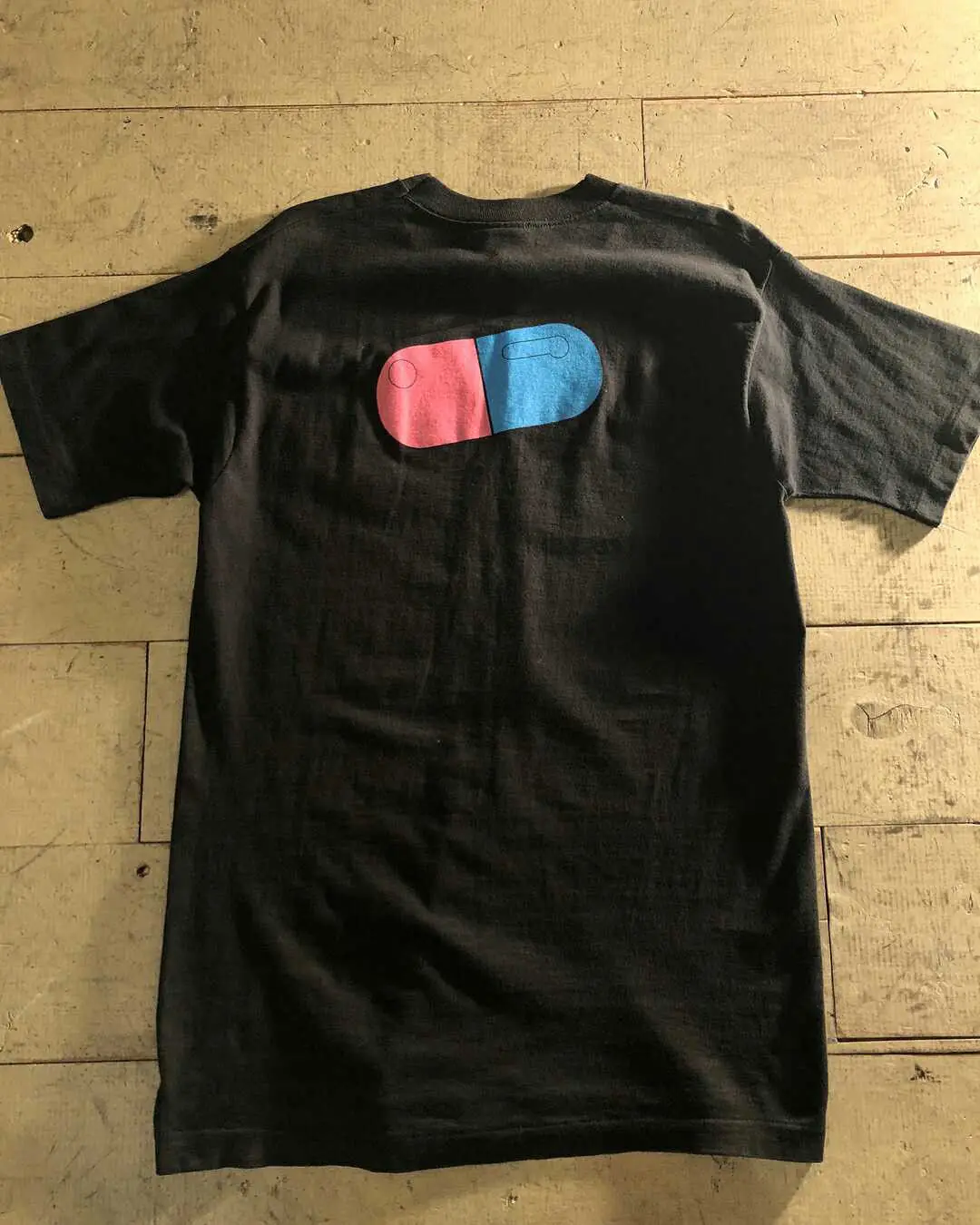 Фото Vintage 80s AKIRA JAPAN SHIRT REPRINT Short Sleeve Plus Size discount hot new top free shipping t-shirt Мужская одежда Vintage 80s AKIRA JAPAN SHIRT REPRINT Short Sleeve Plus Size discount hot new top free shipping t-shirt Мужская одежда