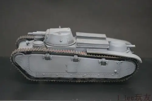 Немецкий бак Grosstraktor II собранный в готовую модель хобби 5 м 1/72| |