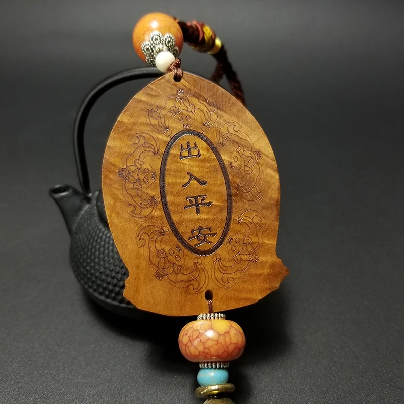 Guanyin Bodhisattva Key Pendant Woodcarving Evil Protection Peace | Дом и сад