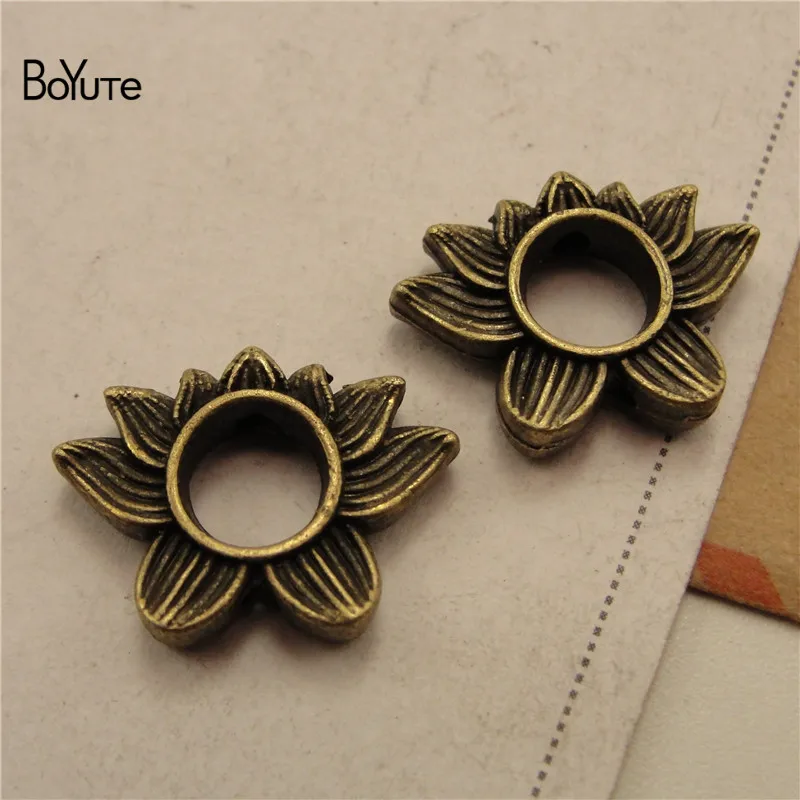 

BoYuTe Wholesale Zinc Alloy Antique Bronze Silver Lotus Beads Jewelry Making DIY Hand Made Accessories
