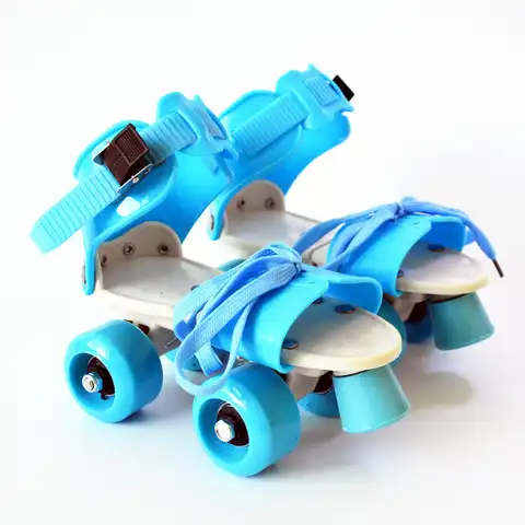 Новые детские двухрядные роликовые коньки, двухрядные 4-колесные коньки, регулируемые скользящие слаломные роликовые коньки, детские подар...