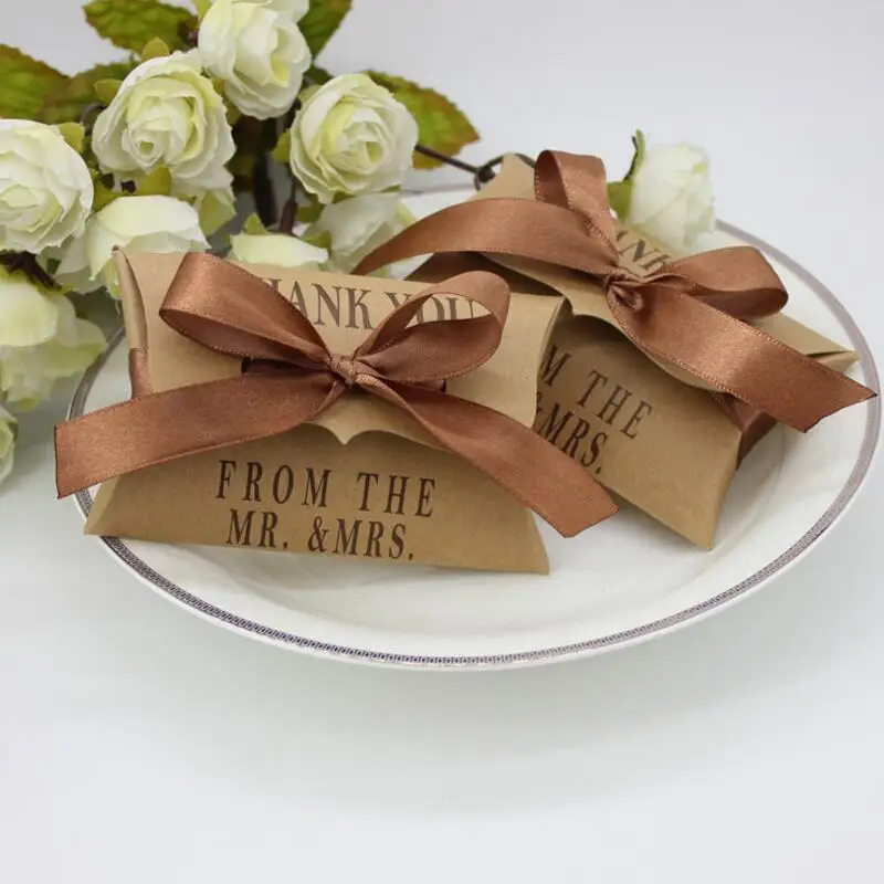 

100Pieces/lot New Style Kraft Pillow Shape Wedding Favor Gift Box Party Candy Box Free Shipping