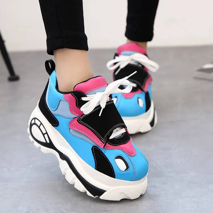 Женская Вулканизированная обувь дышащие кроссовки на платформе женская плоской