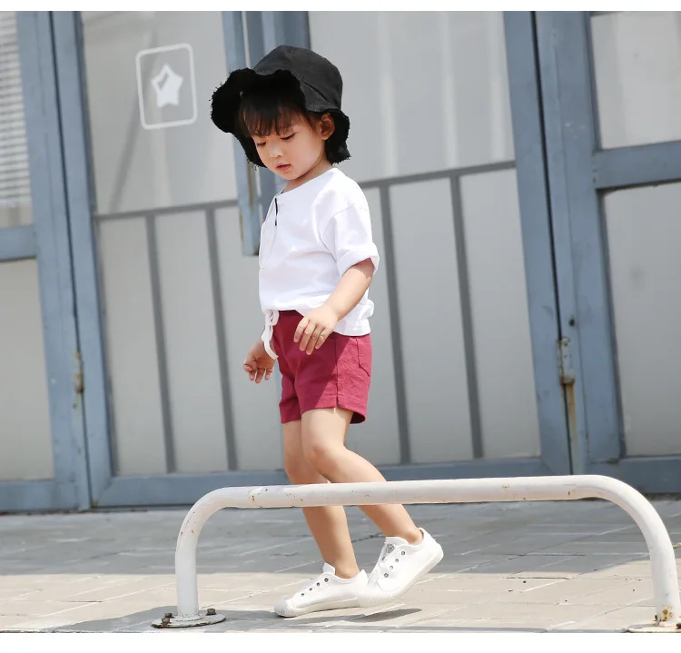 Семья подходящая одежда однотонные футболки Для мамы и дочки Одежда для всей