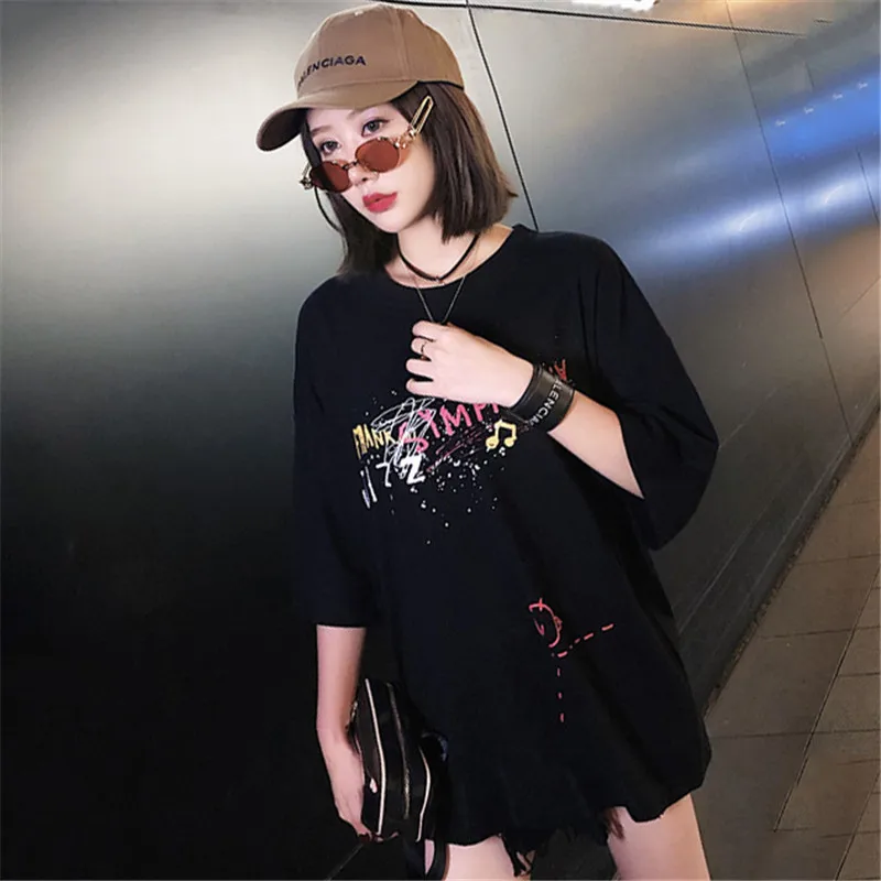 Новая летняя женская футболка модная свободная с буквенным принтом средняя