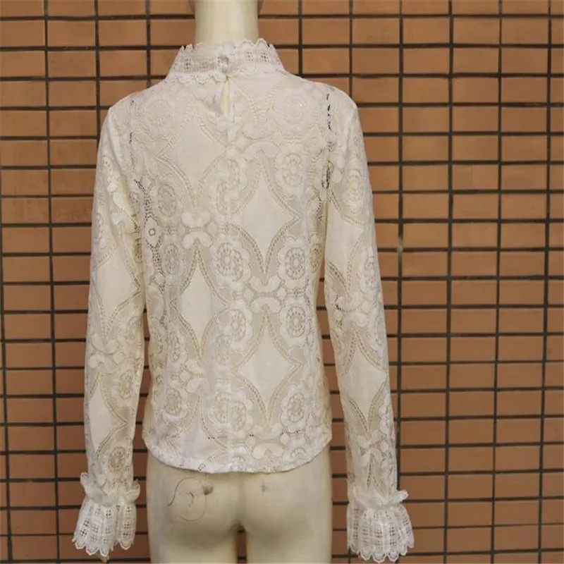 Женская кружевная блузка в классическом дворцовом стиле HC157 белая с