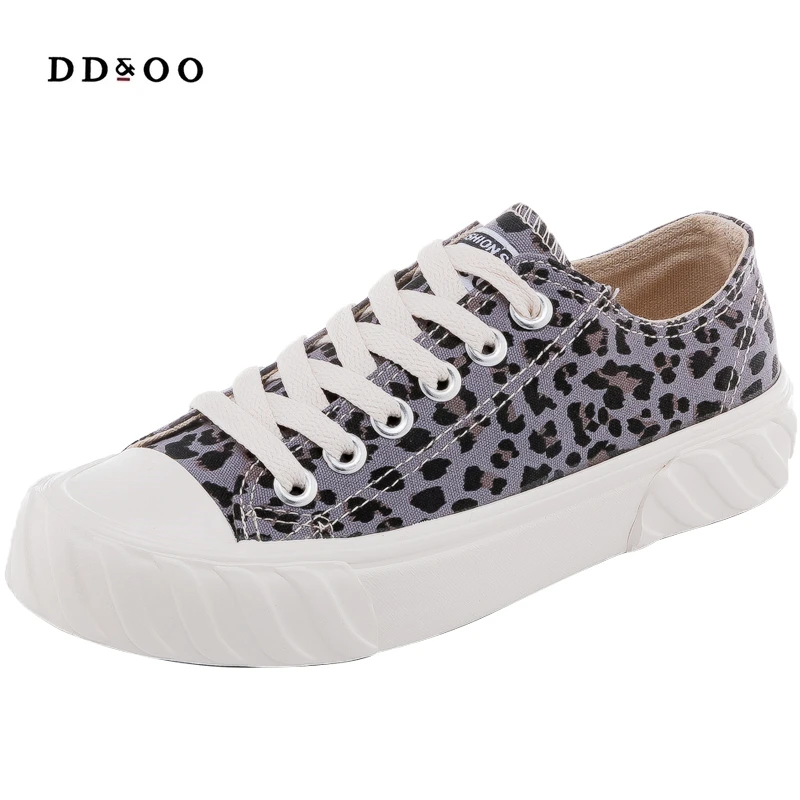 Парусиновая обувь Новинка 2019 года сезон весна модная камуфляжная женская