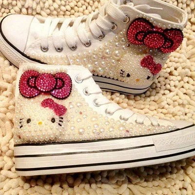 Японский ручной работы на заказ Жемчуг hello kitty милые плоские туфли Стразы добавить парусиновые туфли - Цвет: Белый