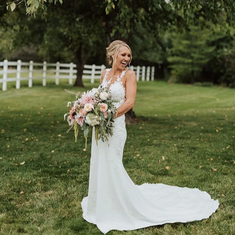 2019 White Ivory Wedding Dresses Sleeveless Appliques Elegant Vestido De Noiva Illusion Bodice Backless Mermaid Gowns | Свадьбы и