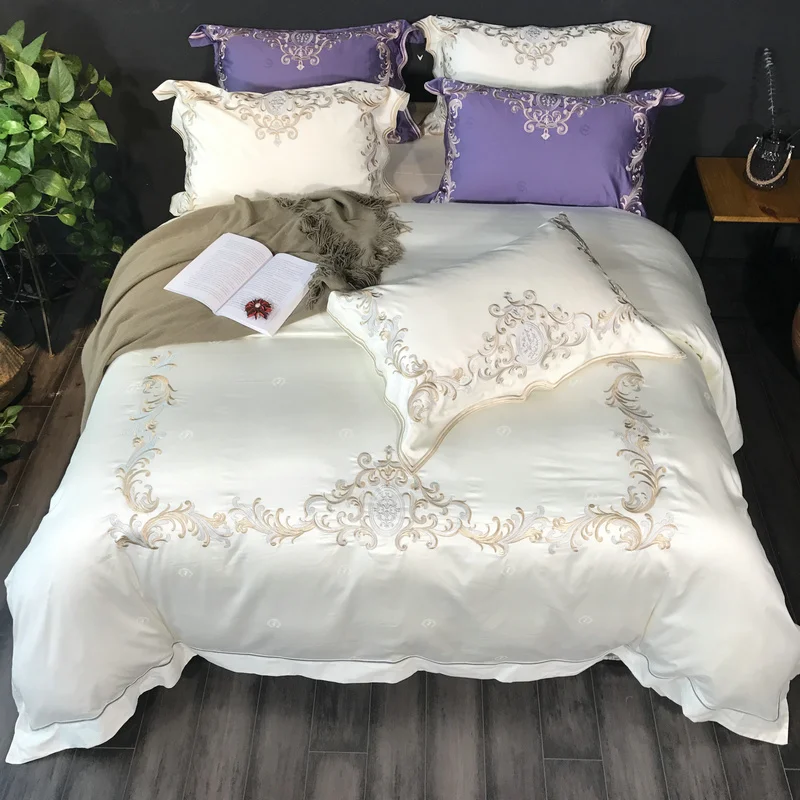 

100S Egyptian cotton Luxury Embroidery Wedding Bedding Set 4pcs Queen King Size Duvet cover bed sheet set Pillowcases 11 color
