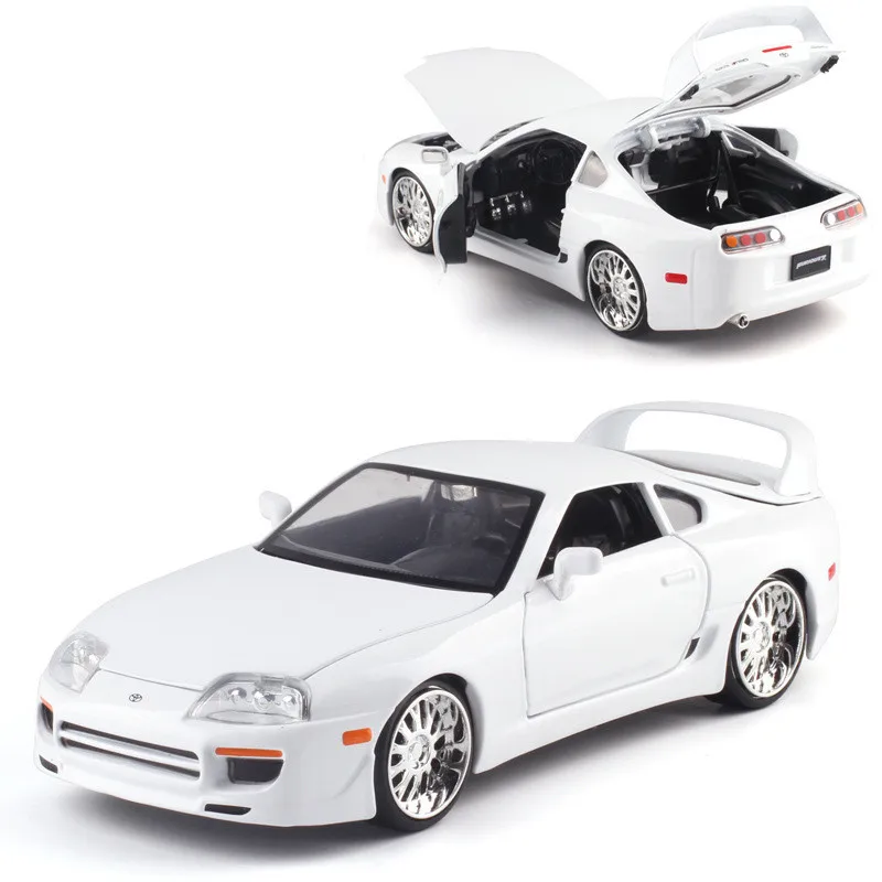 JADA 1:24 высокая имитация сплава Toyota 1995 модель автомобиля 2 открытые двери