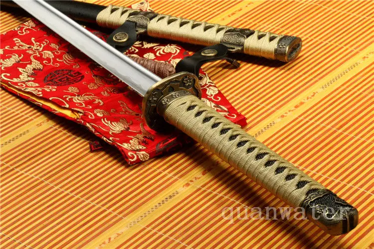 

39'1060 CARBON STEEL BLADE SHAPE HAND MADE JAPANESE SAMURAI SWORD KATANA