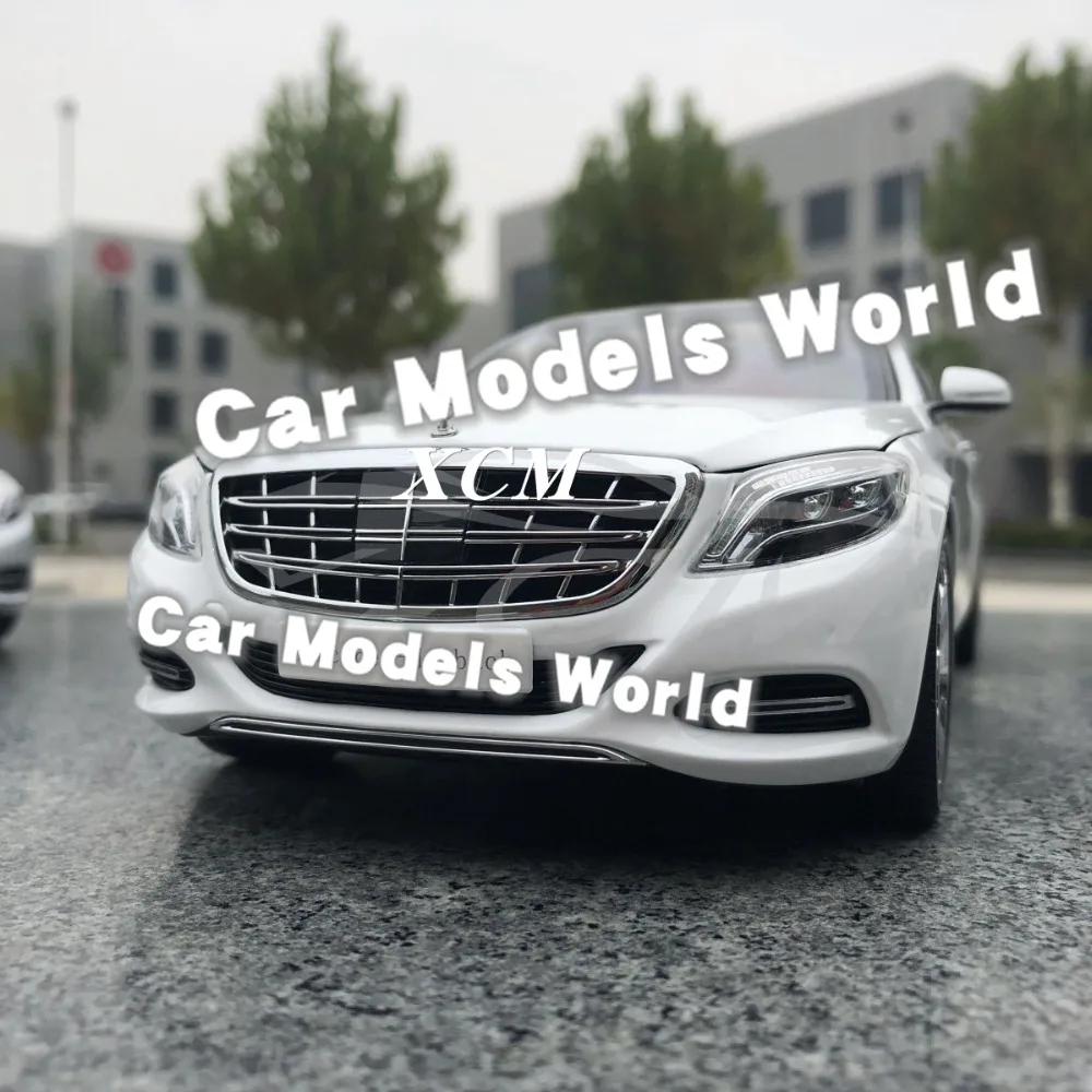 Литая под давлением модель автомобиля почти для реального S-Class 2016 1:18 (белый) +