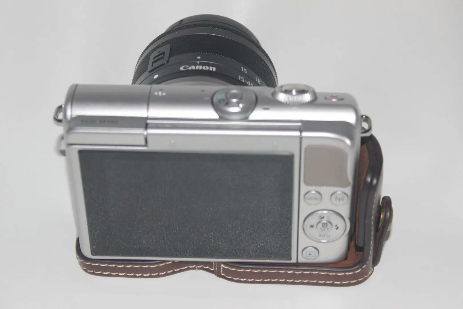 Чехол из искусственной кожи для видеокамеры Canon EOS M100|Сумки фото-/видеокамеры| |