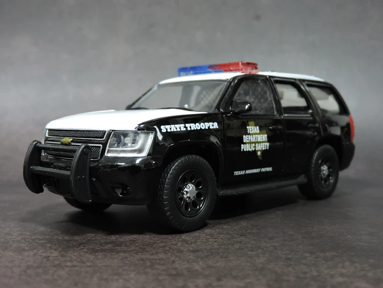 Специальный литой металл 1/32 Tahoe классический американский автомобиль модель дома дисплей Коллекция с упаковкой