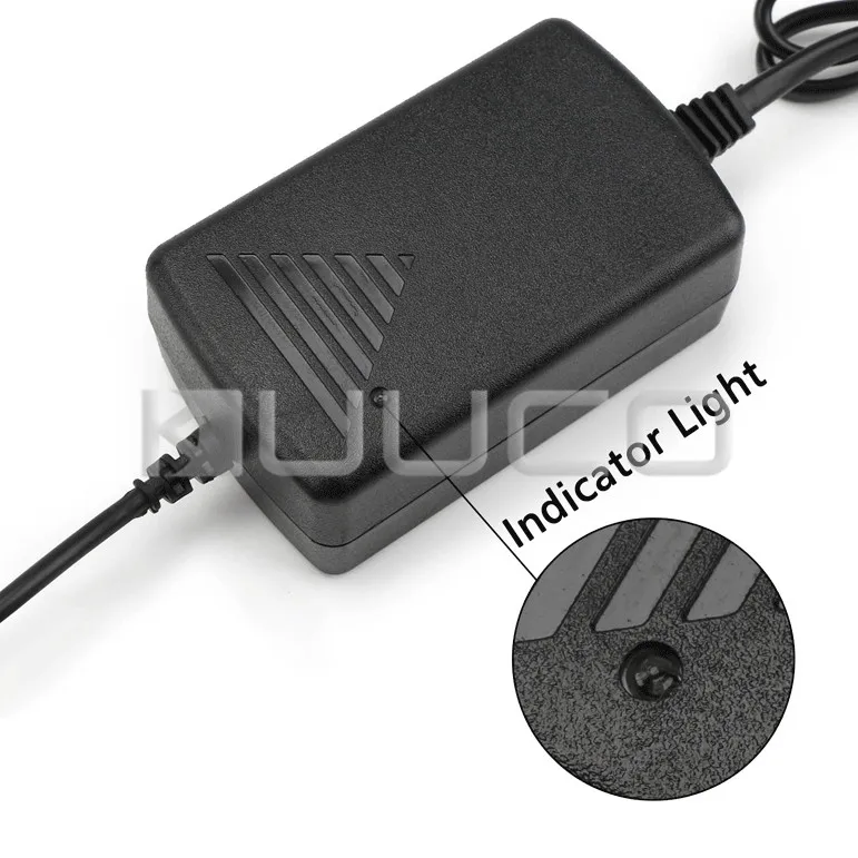 Универсальное зарядное устройство DC 12V AC 100V ~ 240V к 1.5A понижающий источник
