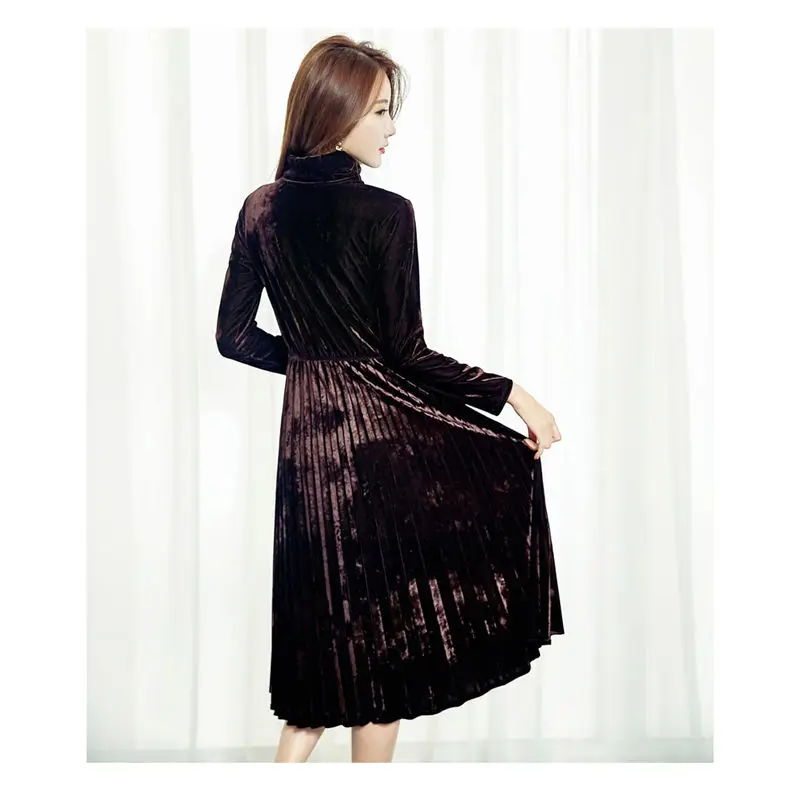 Женское вельветовое платье элегантное плиссированное с длинным рукавом и