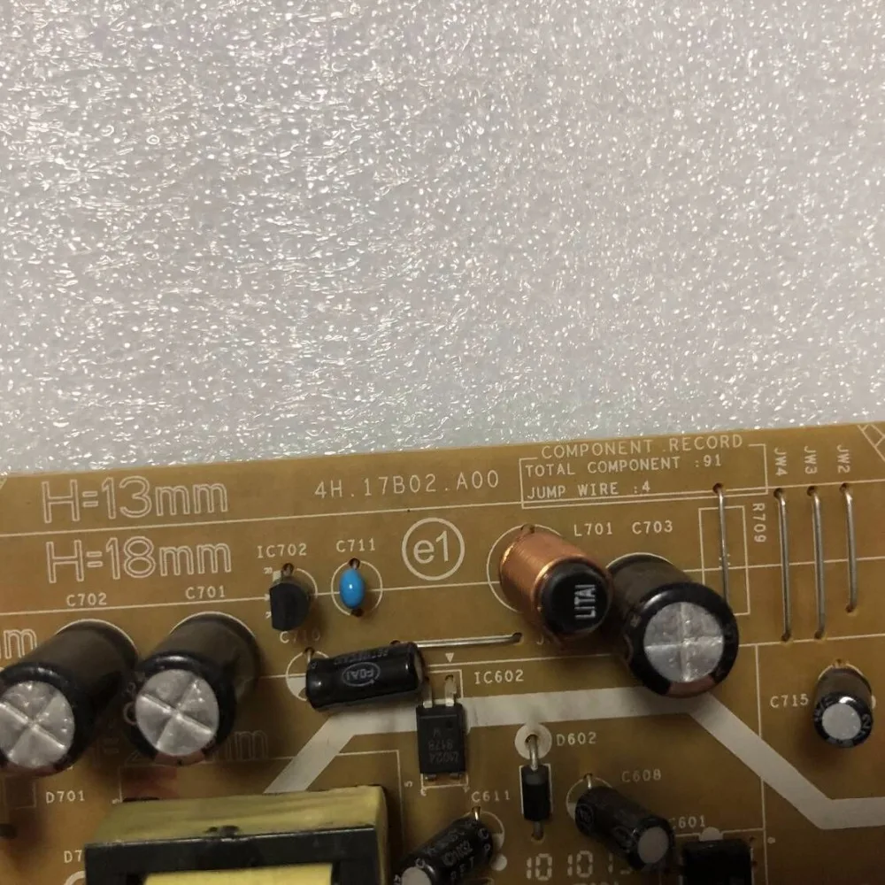 Хорошее качество IN2020MB ST2220MB ST2420LB E2211Hb 4H.17B02.A00 SPOT