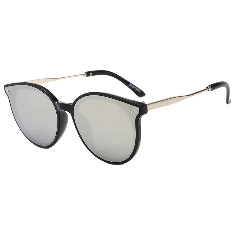 2019 child sunglasses 3-8 years Rivets Cat eye glasses Protect UV400 girls&ampboys Baby eyewear Fashion infant oculos de sol n795 |