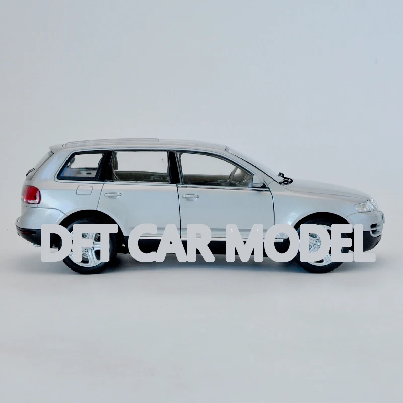 1:18 сплава отступить игрушечный автомобиль Touareg модель детской машинки
