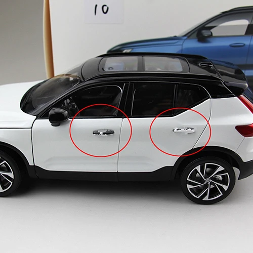No.10 XC40 Неисправная модель 1/18 Volvo XC90 XC60 S90 XC40 XC CLASSIC V60 V40 модель автомобиля литая под давлением Модель автомобиля игрушки детские подарки для мальчиков девочек - Цвет: No.10 XC40