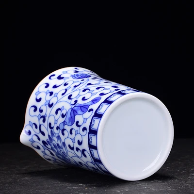 Сине белая фарфоровая чайная чашка ручной работы кунг фу галстук Гуань Инь