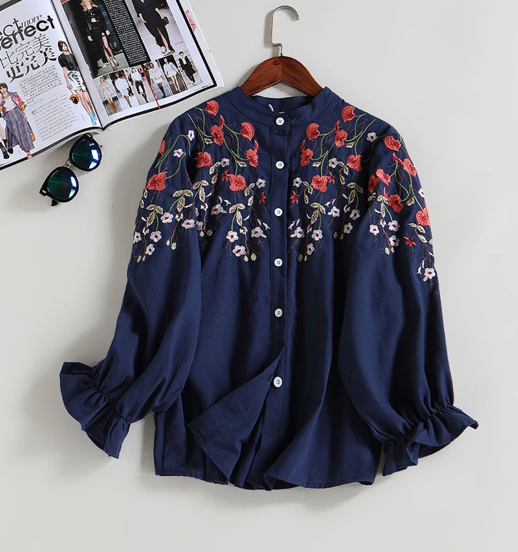Рубашка женская с цветочной вышивкой Модный хлопковый топ свободного покроя