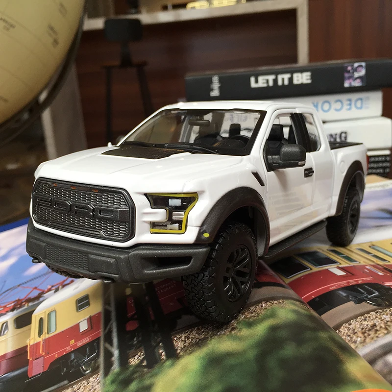 Специальный литой металлический Ford F150 Raptor Skin Suv Коллекционная модель для