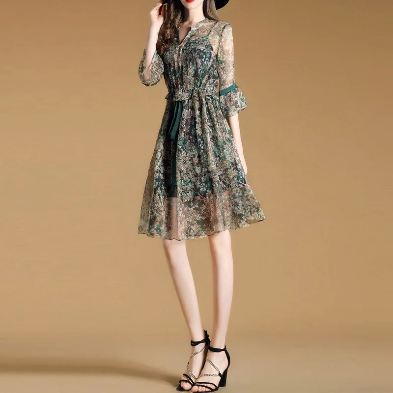 Летнее шелковое свободное платье 2019 женское двойка с имитацией рисунка летнее