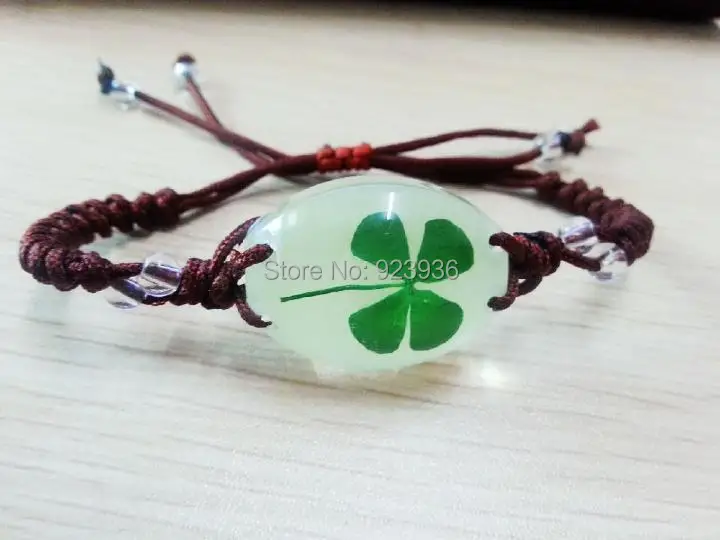 Новинка светящийся браслет из четырехлистного клевера кофейной веревки TAXIDERMY Saint