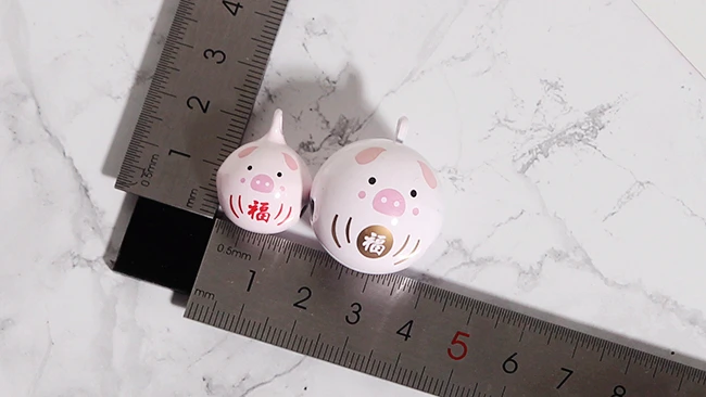 Брелок Omamori с изображением свиньи и счастья брелок благословения модель J21 |