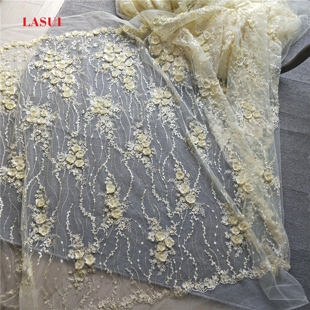 Кружевное платье LASUI объемное сатиновое с цветами и жемчугом расшитое блестками