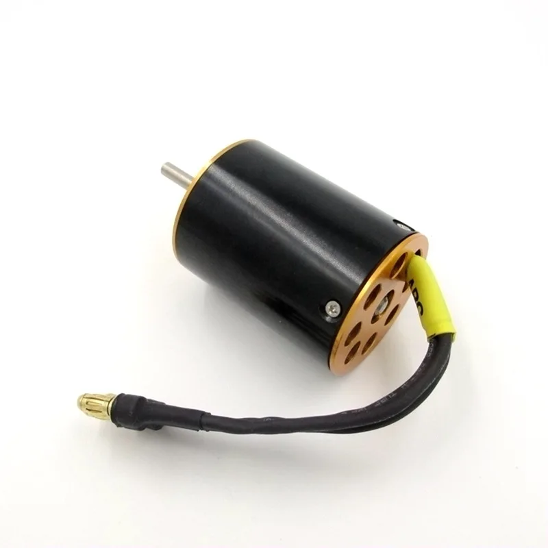 RC бесщеточный inrunner 3040 3000KV 3400KV 4-полюсный для радиоуправляемых автомобилей лодок |