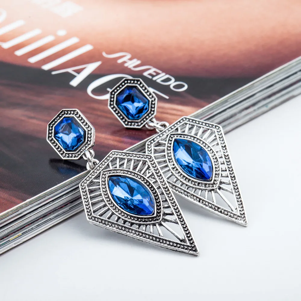 Украшенный синими кристаллами состоящий из сережек для женщин Серебряный Цвет