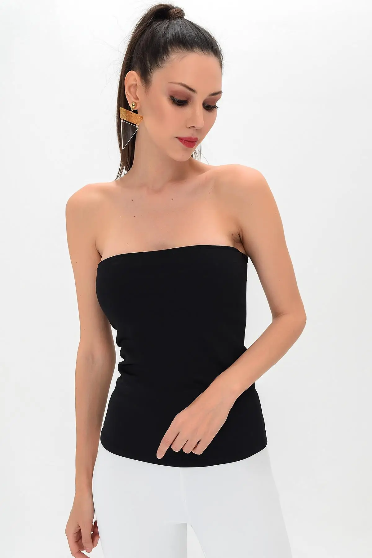 Laranor женская черная блузка без бретелек 17L5192