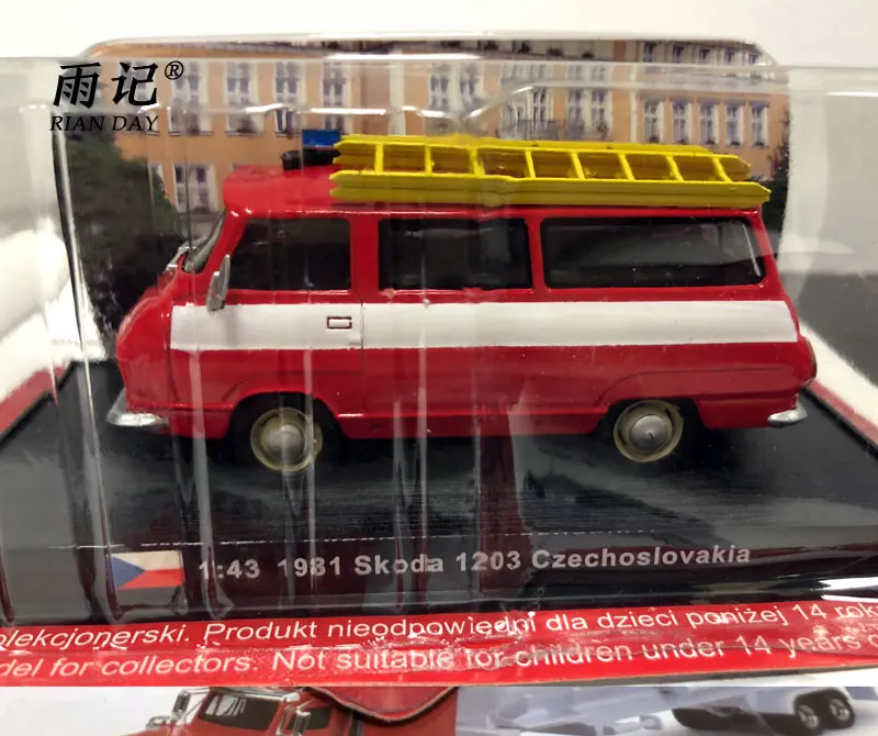 Чешские весы AMER 1/43 SKODA 1203 чехословская пожарная машина литой металлический