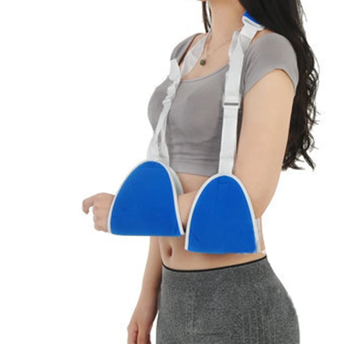 Треугольная повязка на руку эффективнее снимает усталость шеи пациента| |