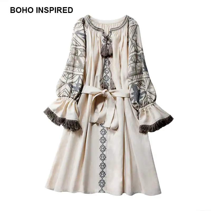 Женское льняное платье с длинным рукавом и бахромой в стиле бохо вышитыми