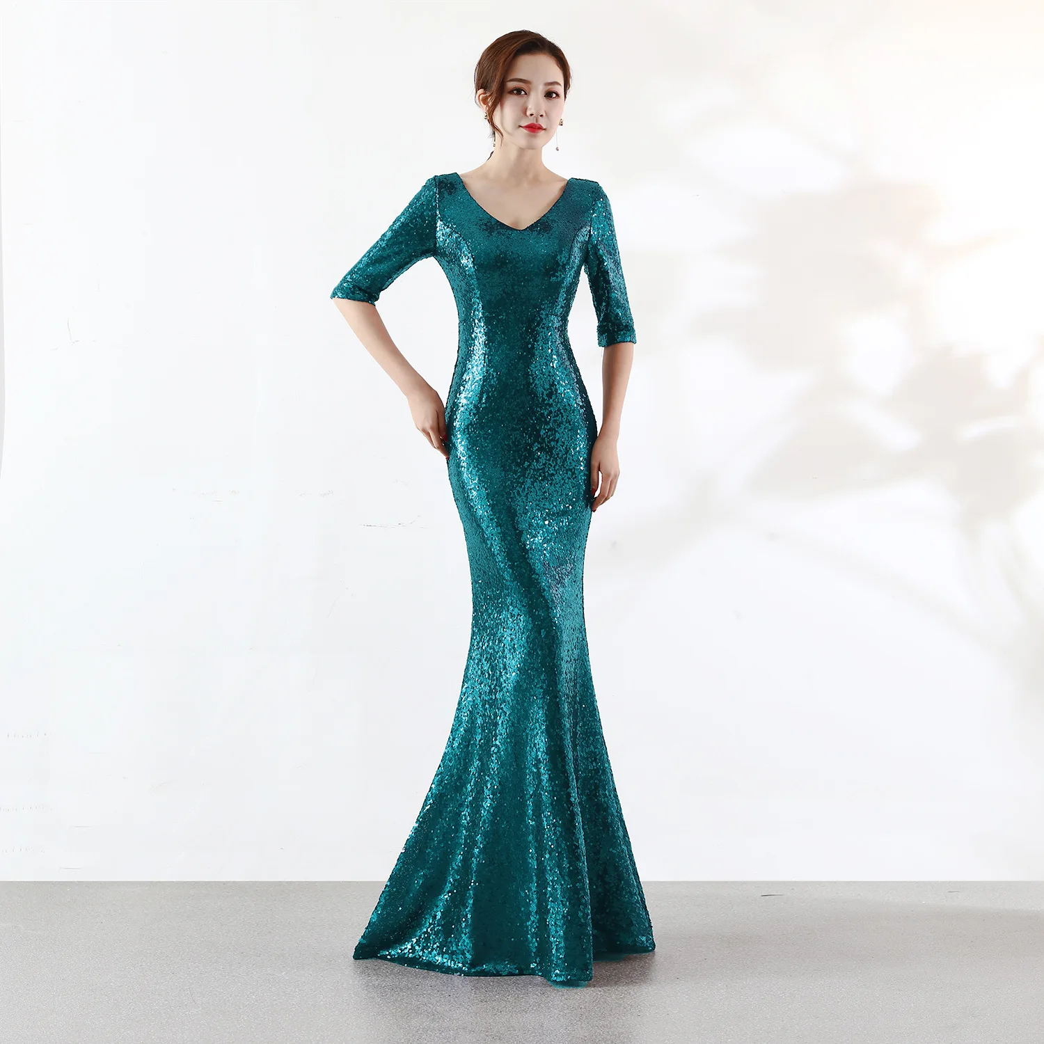 Зеленое роскошное платье русалки с v-образным вырезом и коротким рукавом женское