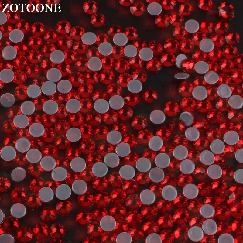 208 ZOTOONE SS6-SS20 горячей фиксации кристалл дизайн ногтей Стразы для одежды украшения железа на переводах Flatback Стекло Стразы - Цвет: 208