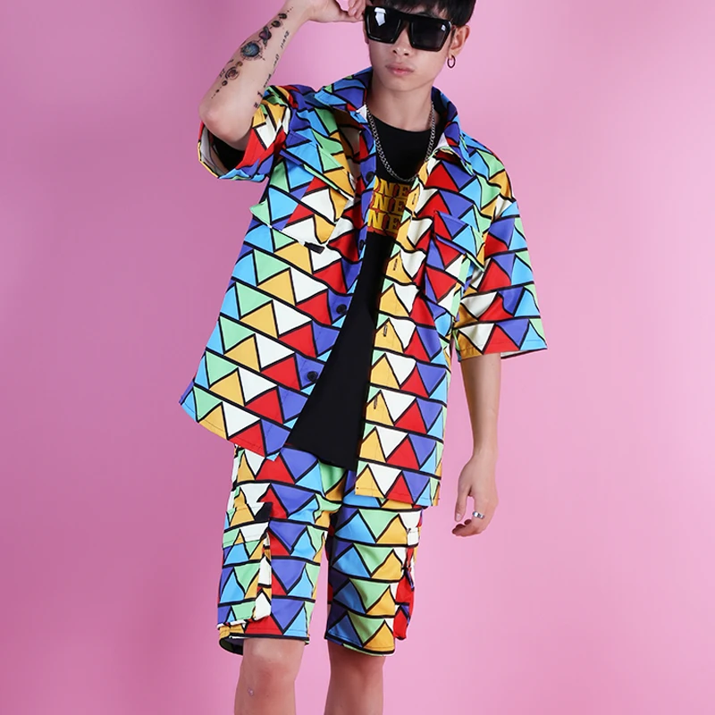 

M-6XL!!Early summer fashion diamond triangle color personality tide shirt short sleeve suit.
