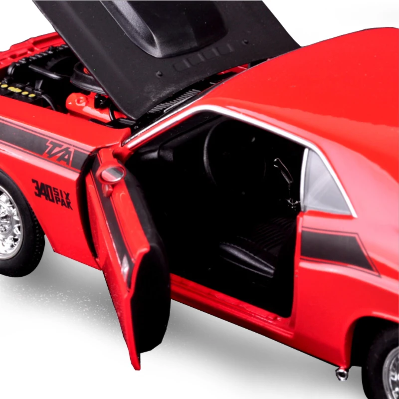 Hommate Simulation Welly 1:24 Scale 1970 Dodge Challenger T \ A Модель из сплава мышц литые игрушечные машинки Коллекционная модель автомобиля