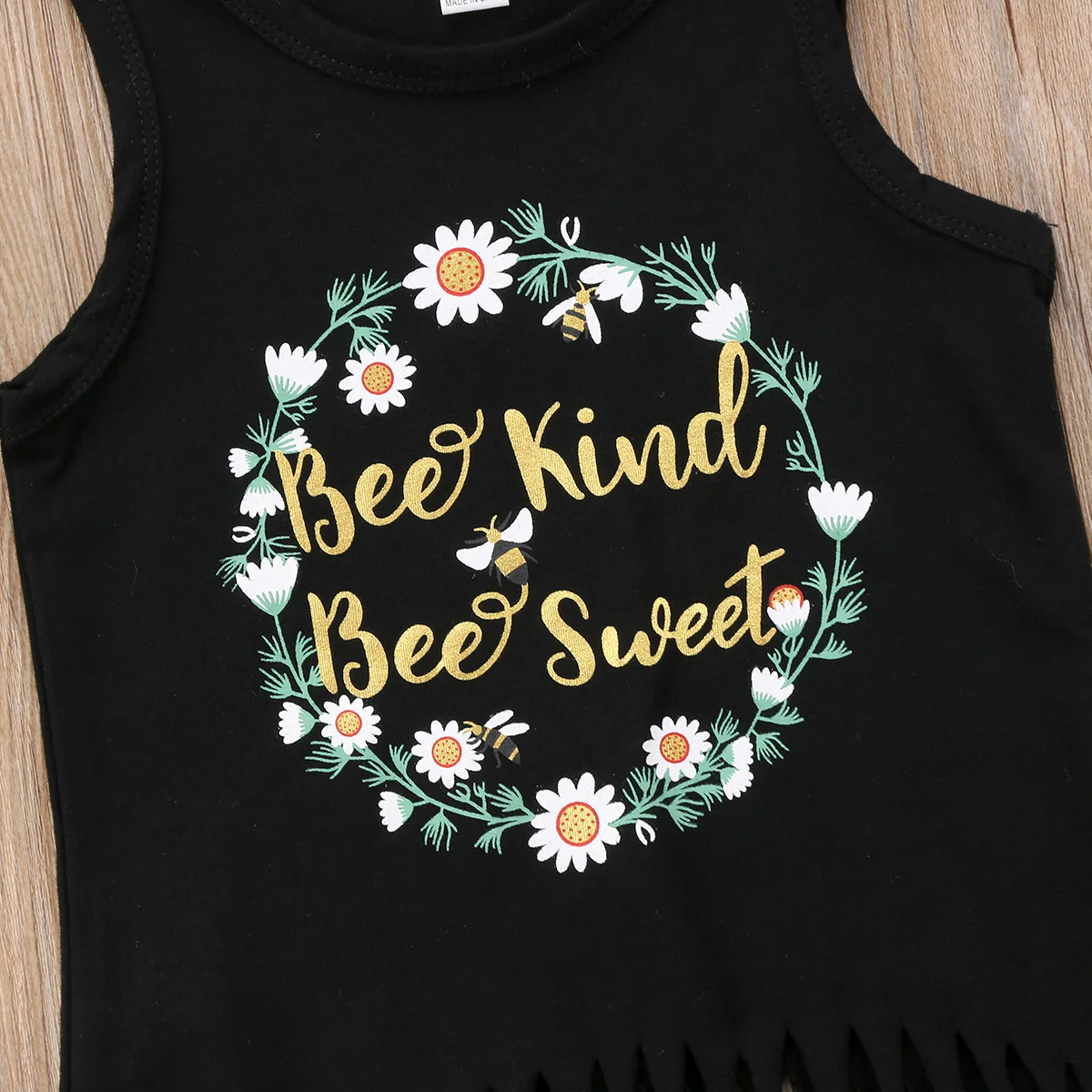 2018 модные детские топы без рукавов для маленьких девочек черные с цветочками и