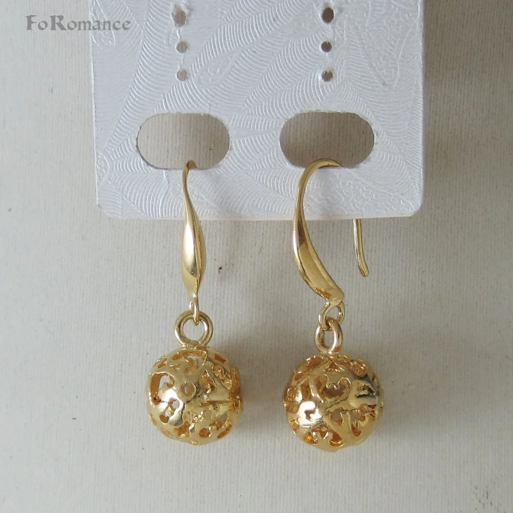 Серьги-подвески с полыми шариками желтого и золотого цвета в форме сердца ширина