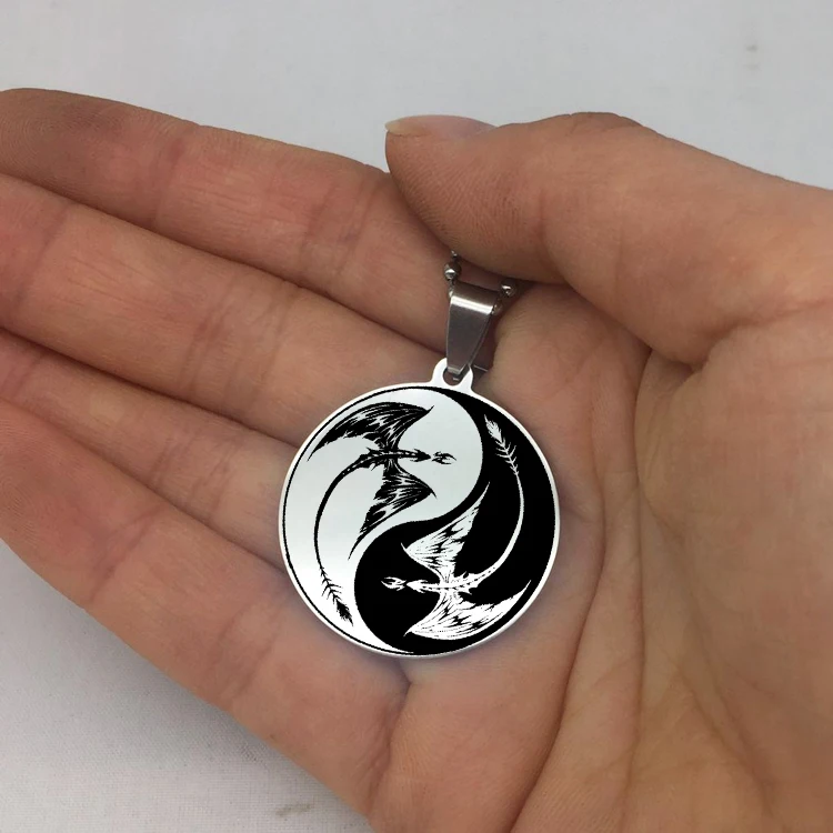

Personality Yin Yang Bat Necklace AliExpress Best Selling Pendant Necklace Jewelry for Men and Women YP7301