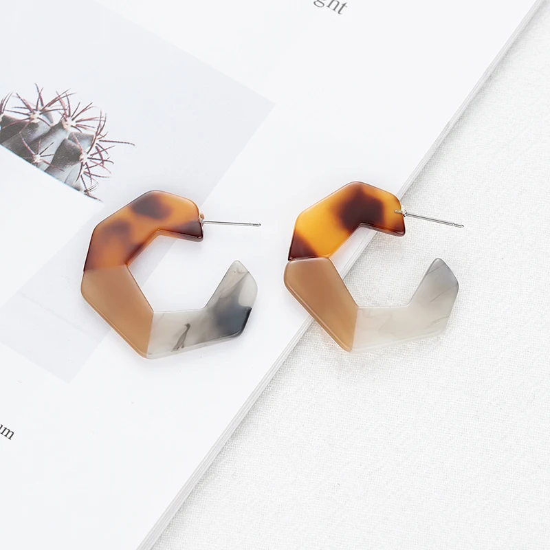 Серьги кольца Tortoiseshell с геометрическим рисунком женские ассиметричные Винтажные