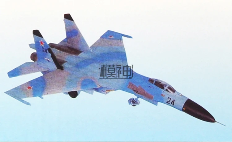 1:48 Сборная модель военного самолета современных ВВС России Su-27 боец B